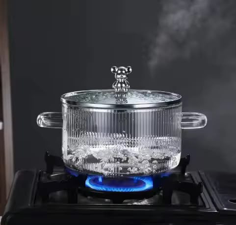 Heat-Resistant Ribbed Borosilicate Glass Soup Pot with Silver Bear Lid Handle – Transparent Cooking Stockpot
